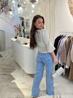 Store Jamie Short Flared Sleeve Beige Truien