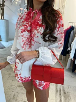 Shop Jasmine Bag Red Tassen