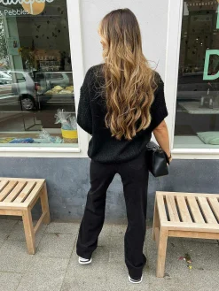 Sale Kiki Sweater Short Sleeve Black Truien