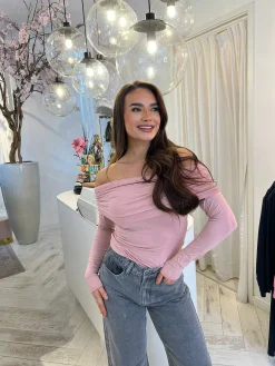 Flash Sale Lana Off Shoulder Top Vintage Pink Tops & Blousjes
