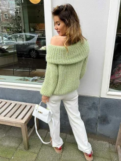 Outlet Liva Off Shoulder Knit Soft Green Truien