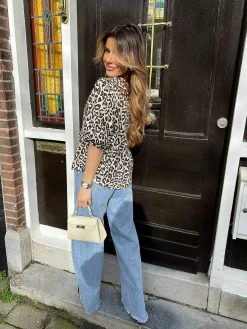 Discount Luna Leo Bow Top Tops & Blousjes