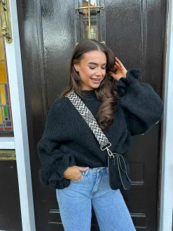 Online Maan Bag Suede Black Tassen