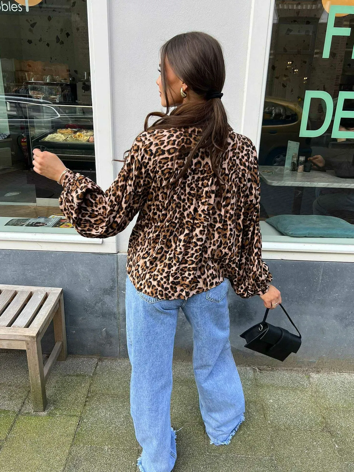 Shop Maya Leo Blouse Tops & Blousjes