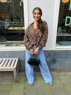 Shop Maya Leo Blouse Tops & Blousjes