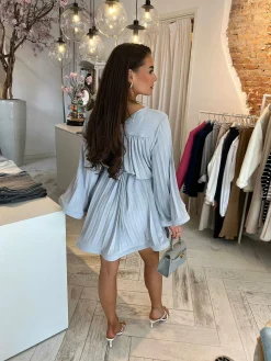 Outlet Mila Plisse Dress Baby Blue Jurken