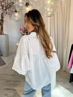 Flash Sale Noah Broderie Blouse Off White Tops & Blousjes