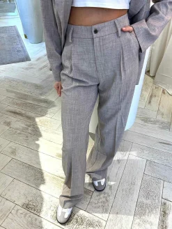 Best Polly Pantalon Taupe Broeken