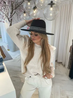 New Saar Hat Black Hoeden & Caps