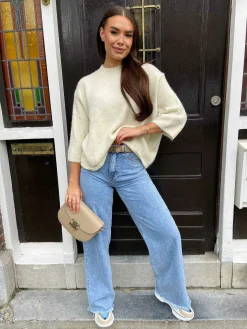 Discount Saar Knitted Short Sleeve Light Beige Tops & Blousjes