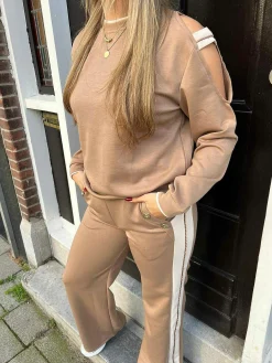 Cheap Stacy Comfy Set Camel Sets