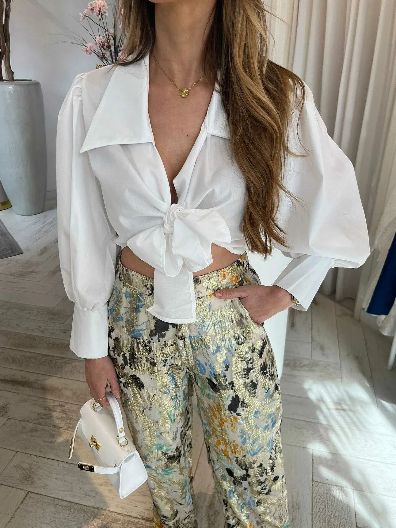Flash Sale Yara Cropped Blouse Off White Tops & Blousjes